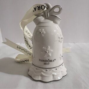 Pandora Christmas Bell, 2017